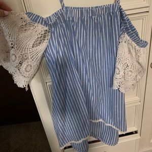 Soie Blue blue striped shirt with lace off shoulder sleeves